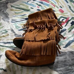 Minnetonka Fringe Suede Ankle Boots - Brown
